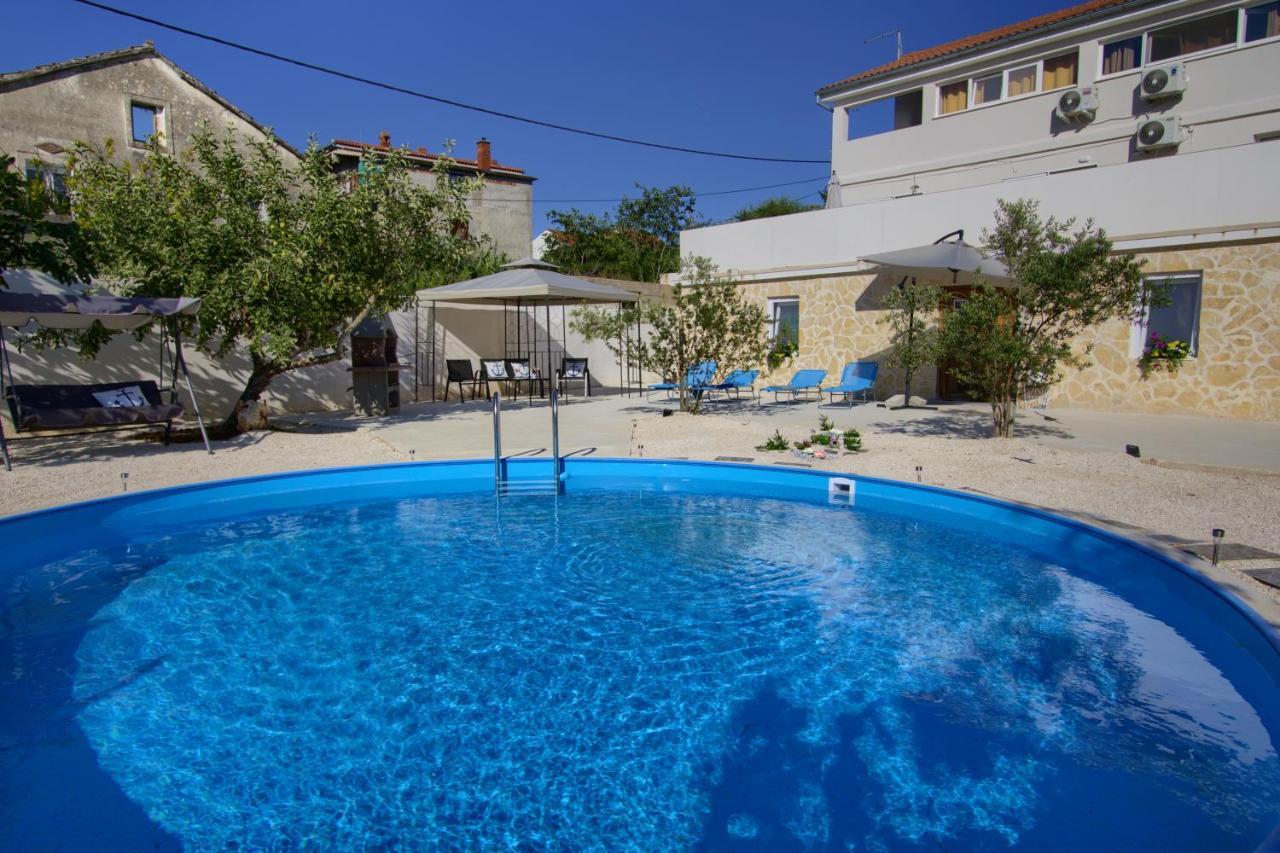 Apartment Mihaela Banj