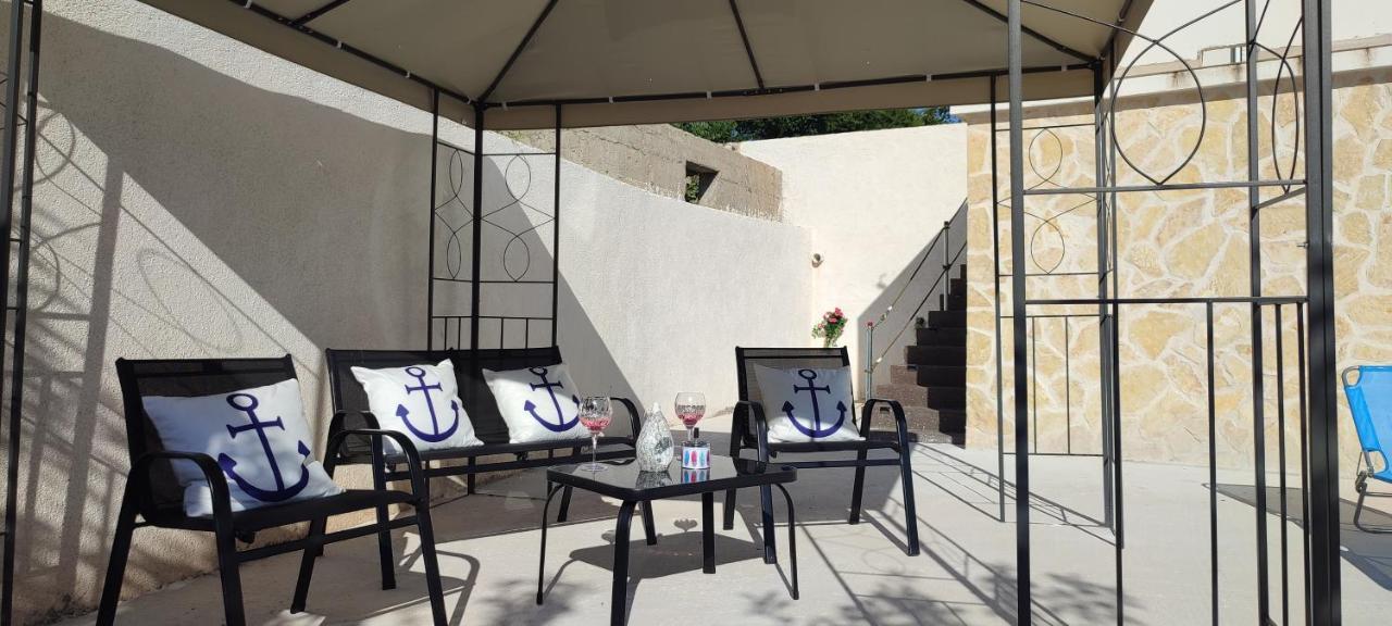 Apartment Mihaela *