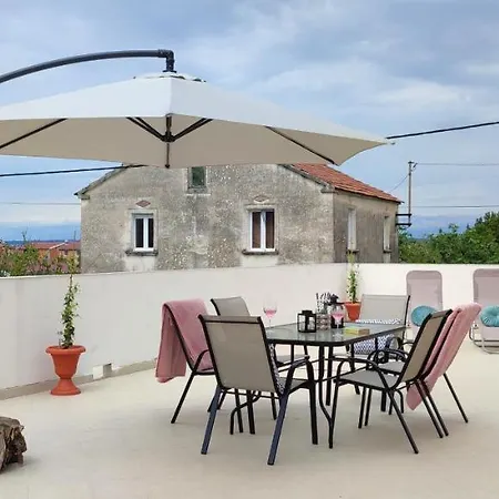 Apartments Villa Mihaela Banj Zewnętrze zdjęcie