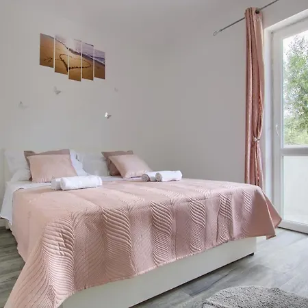 Apartments Villa Mihaela Banj Zewnętrze zdjęcie