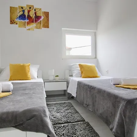Apartments Villa Mihaela Banj Zewnętrze zdjęcie